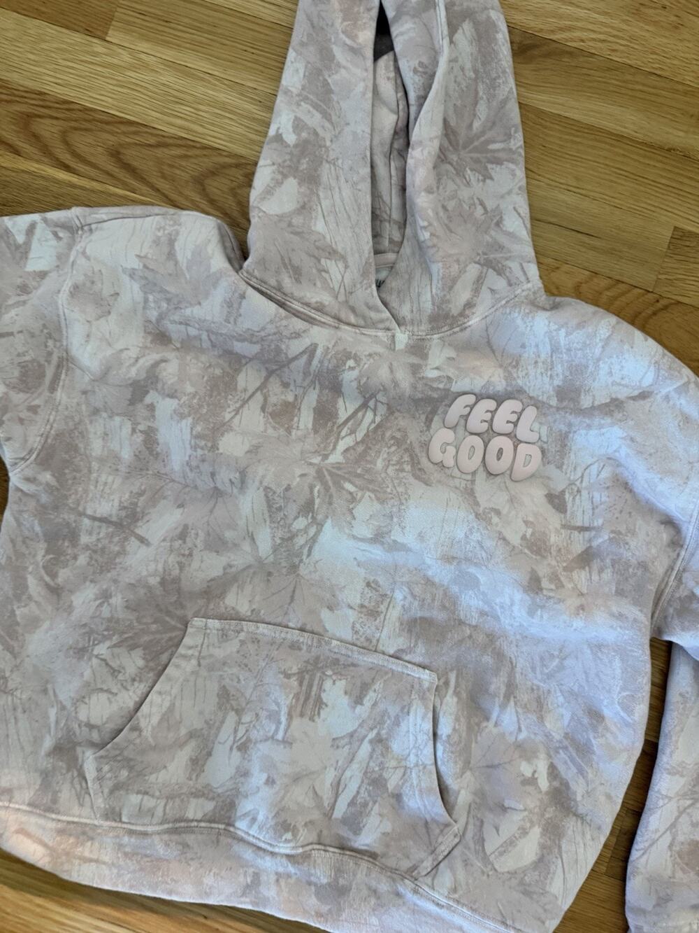 Hollister Pink Camo Hoodie Women’s Medium Pullover Fleece Sweatshirt Casual